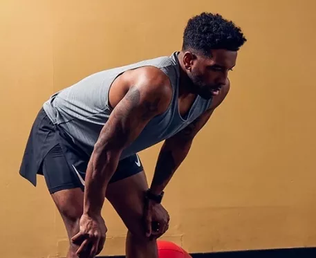 Comment L’Électrostimulation Peut Accélérer Votre Récupération Musculaire